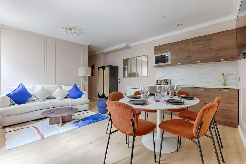 Apartmán Mykeypers - Luxury Flat 3Br 8P With Jacuzzi - Haussmann Paříž 0*,  Francie