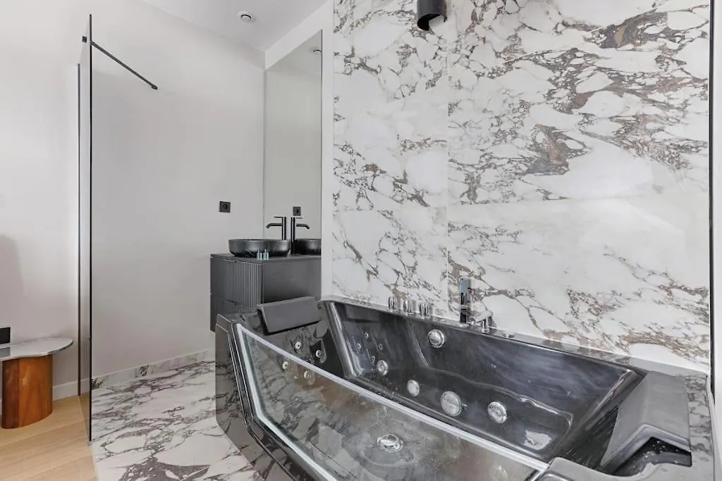 Mykeypers - Luxury Flat 3Br 8P With Jacuzzi - Haussmann Appartement Parijs